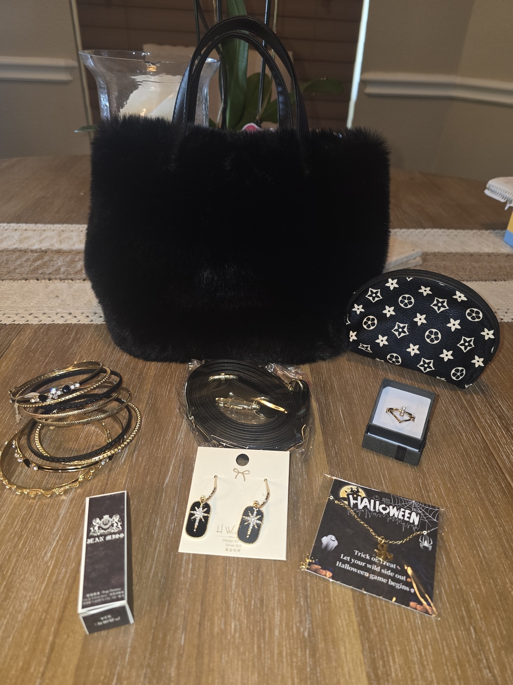 Black Faux Fur Tote Bag with Black Leather Handles Fragrance & Jewelry Bundle